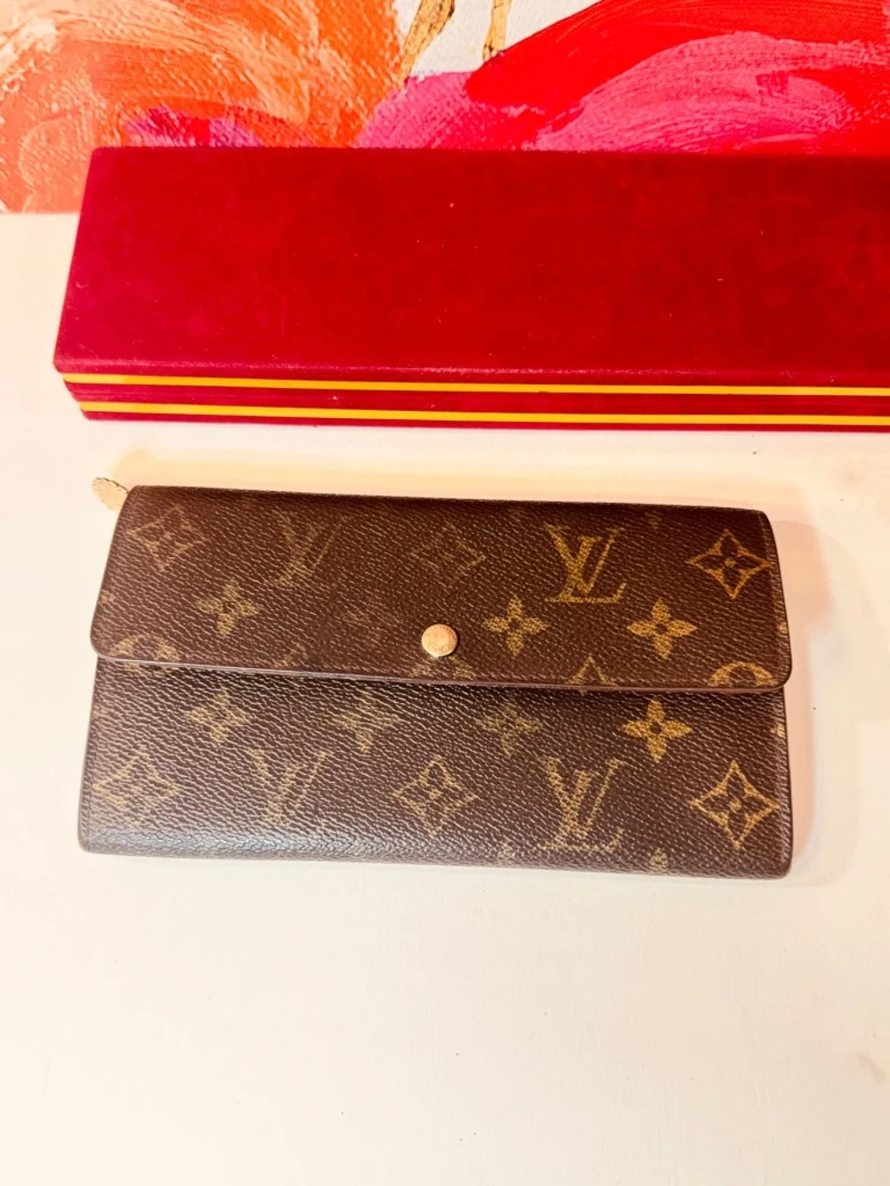 Louis Vuitton Monogram Sarah Long bifold Chain Wallet. - Picture 6 of 13